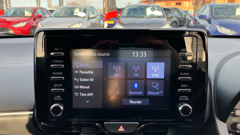 Toyota Yaris 1.5 Hybrid Icon 5dr CVT Hybrid Hatchback